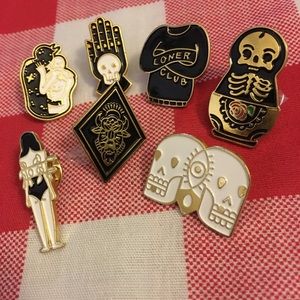 Set of 7 witchy enamel pins